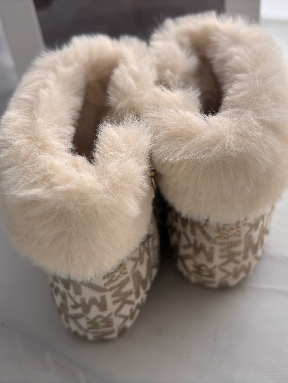 Michael Kors Baby Faux-Fur Trim Gold Logo Booties - Size 3 - Picture 3 of 9